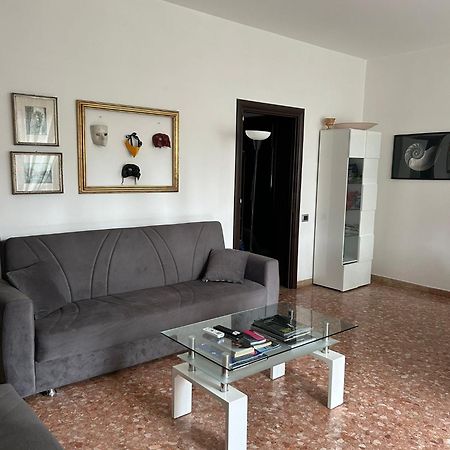 Апартаменты A Casa Di Dario Венеция Экстерьер фото