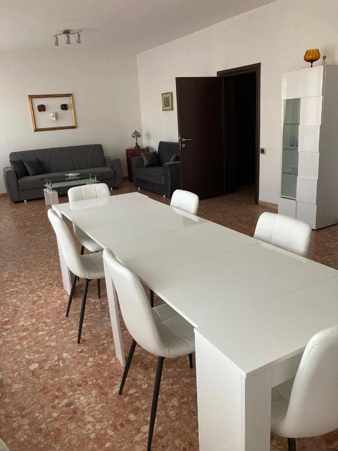 Апартаменты A Casa Di Dario Венеция Экстерьер фото